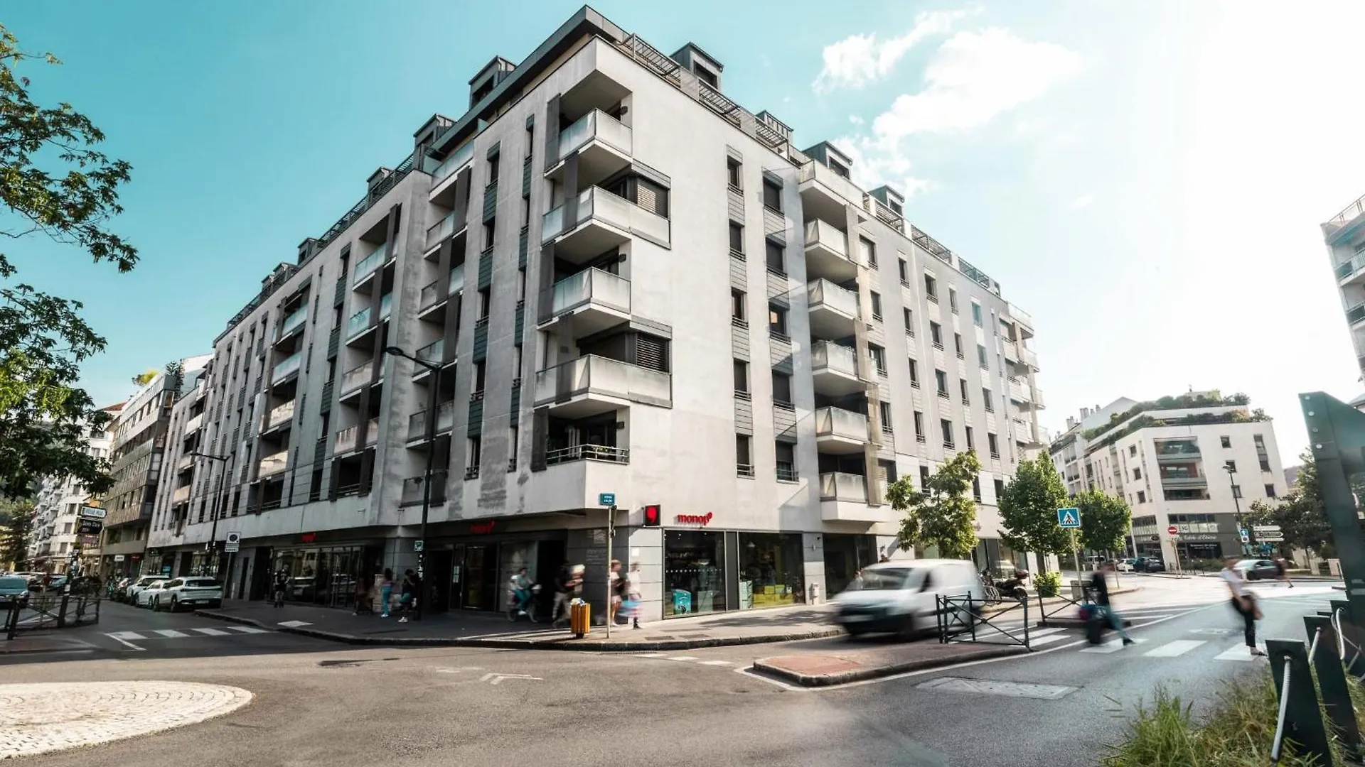 Appartement Dolce Vita - Your Ideal Getaway In The Heart Of Annecy 0*,  France